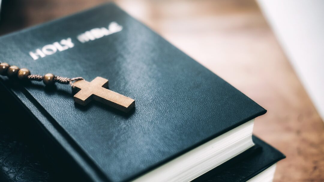 End-of-Life Issues and Christian Beliefs: Navigating the Journey with Faith